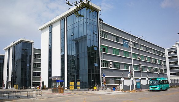 泰兴智慧园区幕墙维修